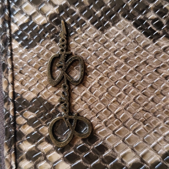 Jessica Simpson Wallet - Picture 2 of 4